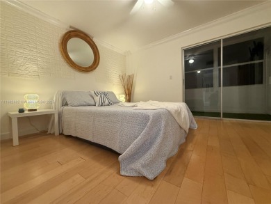 Beautiful One bedroom unit with great updates, move in ready on Sunrise Lakes Phase III in Florida - for sale on GolfHomes.com, golf home, golf lot