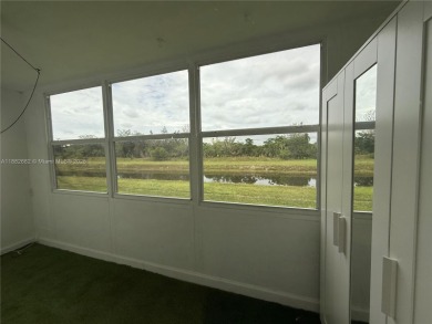 Beautiful One bedroom unit with great updates, move in ready on Sunrise Lakes Phase III in Florida - for sale on GolfHomes.com, golf home, golf lot