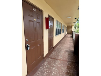 Beautiful One bedroom unit with great updates, move in ready on Sunrise Lakes Phase III in Florida - for sale on GolfHomes.com, golf home, golf lot