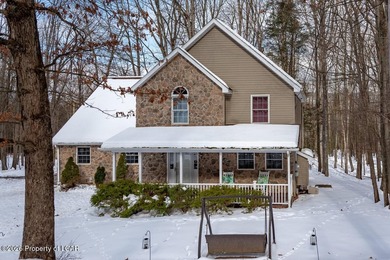 Elegant 4-bedroom, 2.5 bath home in the prestigious Eagle Rock on Eagle Rock Golf and Ski Resort in Pennsylvania - for sale on GolfHomes.com, golf home, golf lot