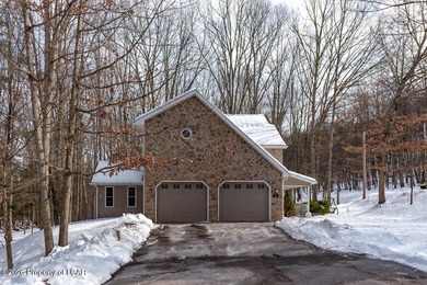 Elegant 4-bedroom, 2.5 bath home in the prestigious Eagle Rock on Eagle Rock Golf and Ski Resort in Pennsylvania - for sale on GolfHomes.com, golf home, golf lot