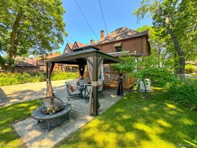 Elegant Tudor in Historic University District  

This 5-bedroom on Detroit Golf Club  in Michigan - for sale on GolfHomes.com, golf home, golf lot