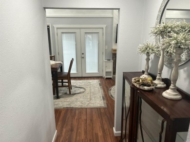 For Sale: 104 Shadow Ridge Court, Fairfield Bay, AR ?? 2 Bed | 2 on Mountain Ranch Golf Club in Arkansas - for sale on GolfHomes.com, golf home, golf lot
