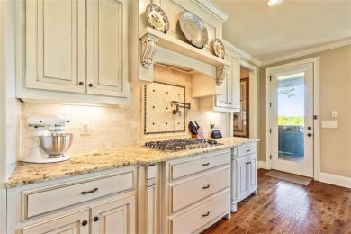 SELLER OFFERING 10K TOWARDS RATE BUY DOWN OR BUYER CLOSING on Coweta Club in Georgia - for sale on GolfHomes.com, golf home, golf lot