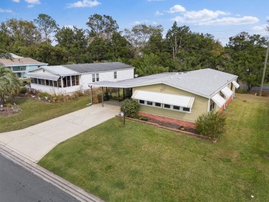 NO BOND, NO CDD! Completely renovated 2/2 Manufactured home in on El Diablo Executive Golf Course in Florida - for sale on GolfHomes.com, golf home, golf lot