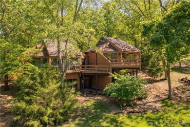 Discover a fully remodeled prime investment opportunity on Seasons Ridge At Four Seasons in Missouri - for sale on GolfHomes.com, golf home, golf lot