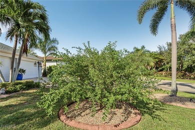 Golf, Lakefront & Luxury Living in Cape Royal Welcome to Cape on Royal Tee Country Club in Florida - for sale on GolfHomes.com, golf home, golf lot