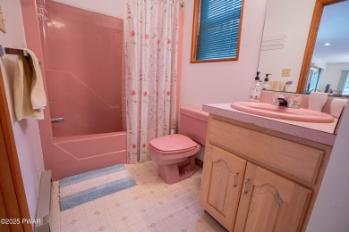 Discover this beautifully maintained contemporary home in The on The Hideout Golf in Pennsylvania - for sale on GolfHomes.com, golf home, golf lot