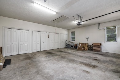 Have you been looking for a one owner, lovingly maintained home on Isabella Golf Course  in Arkansas - for sale on GolfHomes.com, golf home, golf lot