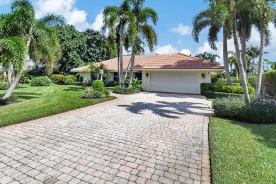 Welcome to this outstanding executive home. From the double door on Delray Dunes Golf and Country Club in Florida - for sale on GolfHomes.com, golf home, golf lot