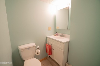 Discover this beautifully maintained contemporary home in The on The Hideout Golf in Pennsylvania - for sale on GolfHomes.com, golf home, golf lot