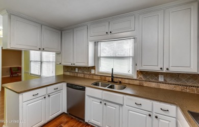 If you are in need of a 4 bedroom home in Northwest Rankin on Castlewoods Golf Club in Mississippi - for sale on GolfHomes.com, golf home, golf lot