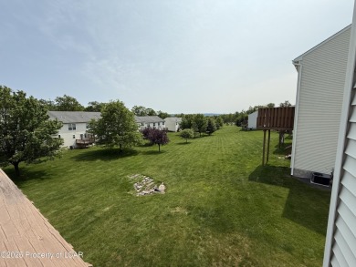 Move-in ready 3 bedroom, 2.5 bath updated & upgraded condo in on Sand Springs Country Club in Pennsylvania - for sale on GolfHomes.com, golf home, golf lot