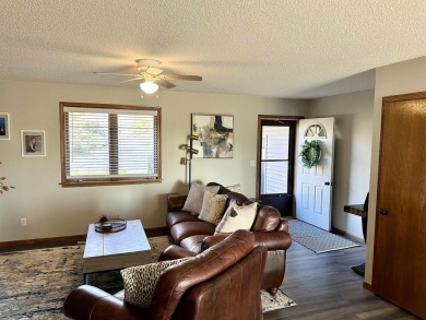 This 2 plus bedroom, 1.75 bath ranch townhome is the perfect on Elk Point Country Club in South Dakota - for sale on GolfHomes.com, golf home, golf lot