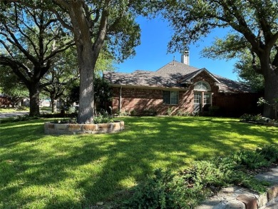 Lovely and Large Corner Lot within the highly desired Stewart on Stewart Peninsula Golf Course in Texas - for sale on GolfHomes.com, golf home, golf lot