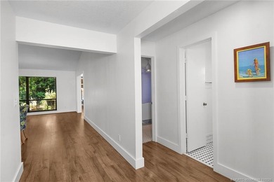 Gorgeous home on 1/4 acre corner lot in Martin Downs. 3 BR plus on Martin Downs Country Club in Florida - for sale on GolfHomes.com, golf home, golf lot