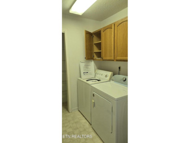 Nice three bedroom, two bath home with two car garage on Druid Hills Golf Club in Tennessee - for sale on GolfHomes.com, golf home, golf lot