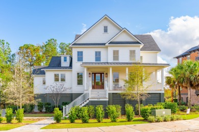 Priced below appraised value and $370K less than the average on Daniel Island Club in South Carolina - for sale on GolfHomes.com, golf home, golf lot