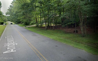 Nice three bedroom, two bath home with two car garage on Druid Hills Golf Club in Tennessee - for sale on GolfHomes.com, golf home, golf lot