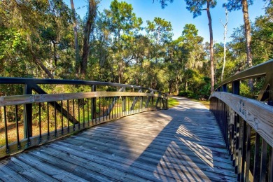 One or more photo(s) has been virtually staged. **Prime Location on Palm Aire Country Club of Sarasota in Florida - for sale on GolfHomes.com, golf home, golf lot