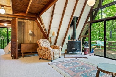 Welcome to your private woodland retreat at Innsbrook! Tucked on Innsbrook Resort Golf Course in Missouri - for sale on GolfHomes.com, golf home, golf lot