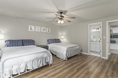 Lake DeSoto lakefront home in America's Largest gated community on DeSoto Golf Course in Arkansas - for sale on GolfHomes.com, golf home, golf lot