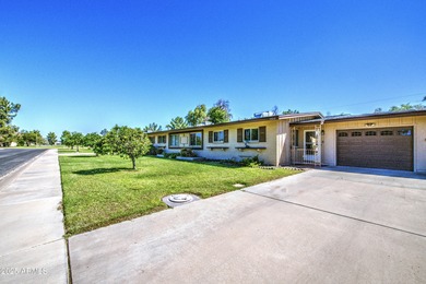 Ideal Location on the sought after Lakeview Circle. Surrounded on Sun City South Golf Course in Arizona - for sale on GolfHomes.com, golf home, golf lot