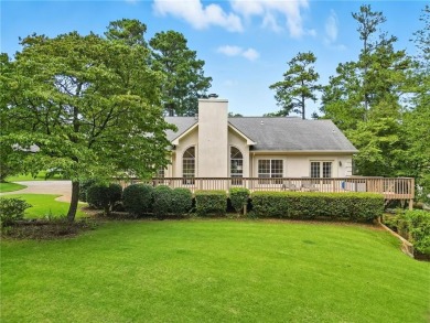 Enjoy country club living in this beautifully updated 3-bedroom on Fairfield Plantation Golf and Country Club in Georgia - for sale on GolfHomes.com, golf home, golf lot