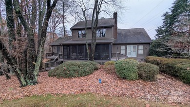 Beautiful, elegant, immaculate and well maintained home located on River Hills Country Club in South Carolina - for sale on GolfHomes.com, golf home, golf lot