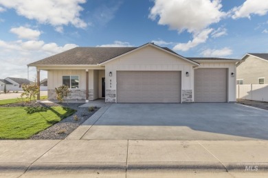 This FOUR BEDROOM home is placed perfectly on a corner lot for on Scotch Pines Golf Course in Idaho - for sale on GolfHomes.com, golf home, golf lot