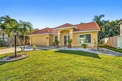 Back on the Market.  Buyer backed out after requesting repairs on Gateway Golf and Country Club in Florida - for sale on GolfHomes.com, golf home, golf lot