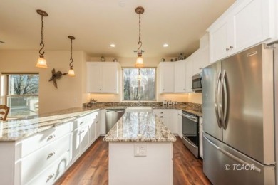 Custom home next to Golf Course in Weaverville with end of the on Trinity Alps Golf Course in California - for sale on GolfHomes.com, golf home, golf lot