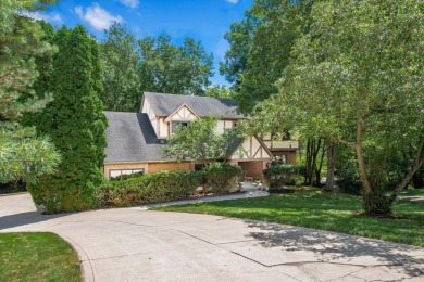 Offered for the first time, this spacious and well-maintained on Muirfield Village Golf Club in Ohio - for sale on GolfHomes.com, golf home, golf lot
