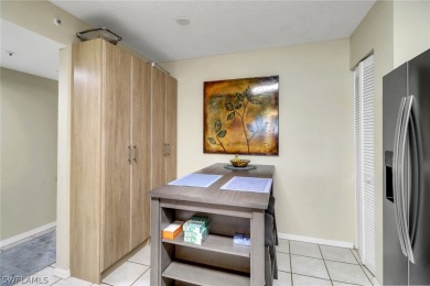 WAY BELOW MARKET VALUE! ANOTHER PRICE IMPROVEMENT  3/2 is being on The Landings Yacht, Golf and Tennis Club in Florida - for sale on GolfHomes.com, golf home, golf lot