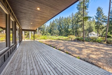 Do not miss your opportunity to own this amazing new on Riviera Community Club in Washington - for sale on GolfHomes.com, golf home, golf lot