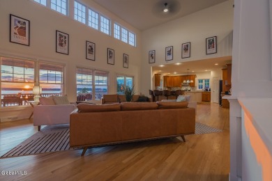 Sartoga Lake: Turn-key  rental sold fully furnished with on Saratoga Lake Golf Club Inc. in New York - for sale on GolfHomes.com, golf home, golf lot