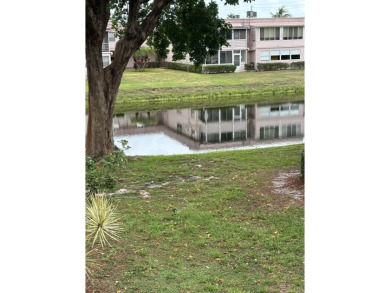 Beautifully Renovated Unit withNew White Shaker Style Kitchen on Addison Reserve in Florida - for sale on GolfHomes.com, golf home, golf lot