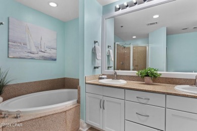 Amazing deal alert... recently updated and ready for you! This on Signal Hill Golf Course, Inc. in Florida - for sale on GolfHomes.com, golf home, golf lot