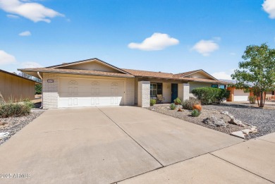Tastefully updated Classic model in Sun City West, an active on Briarwood Country Club in Arizona - for sale on GolfHomes.com, golf home, golf lot