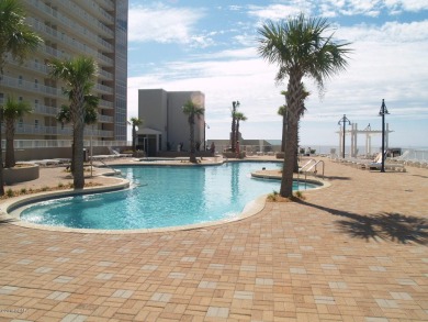 Amazing deal alert... recently updated and ready for you! This on Signal Hill Golf Course, Inc. in Florida - for sale on GolfHomes.com, golf home, golf lot