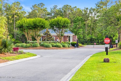 NEW PRICE : Premium Golf Course Home. Move-In Ready. Welcome to on Rivers Edge Golf Club in North Carolina - for sale on GolfHomes.com, golf home, golf lot