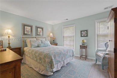 Beautifully updated 2-bedroom, 2-bath first-floor flat located on Shipyard Golf Club in South Carolina - for sale on GolfHomes.com, golf home, golf lot