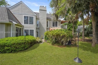 Beautifully updated 2-bedroom, 2-bath first-floor flat located on Shipyard Golf Club in South Carolina - for sale on GolfHomes.com, golf home, golf lot