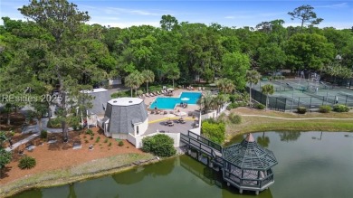 Beautifully updated 2-bedroom, 2-bath first-floor flat located on Shipyard Golf Club in South Carolina - for sale on GolfHomes.com, golf home, golf lot