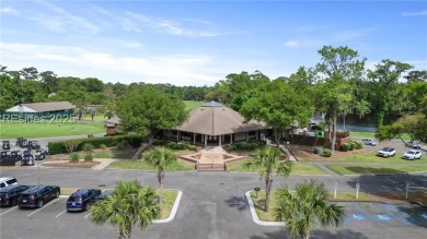 Beautifully updated 2-bedroom, 2-bath first-floor flat located on Shipyard Golf Club in South Carolina - for sale on GolfHomes.com, golf home, golf lot