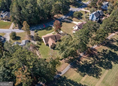 Perfect Location! This beautiful home is situated on the 17th on Canongate On White Oak Golf Course in Georgia - for sale on GolfHomes.com, golf home, golf lot