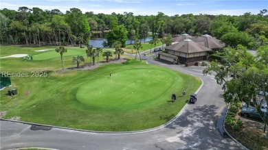 Beautifully updated 2-bedroom, 2-bath first-floor flat located on Shipyard Golf Club in South Carolina - for sale on GolfHomes.com, golf home, golf lot