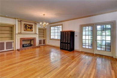 This 3356 sq ft home offers a rare blend of historical on Fords Colony Country Club in Virginia - for sale on GolfHomes.com, golf home, golf lot