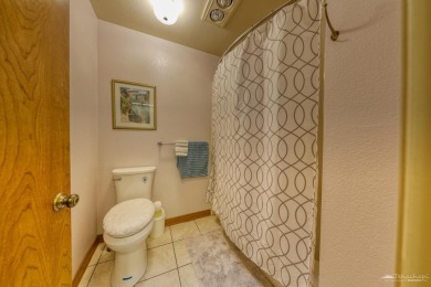 This Inviting, move in ready 3 bedroom 2 bath with an Impressive on Oak Tree Country Club in California - for sale on GolfHomes.com, golf home, golf lot