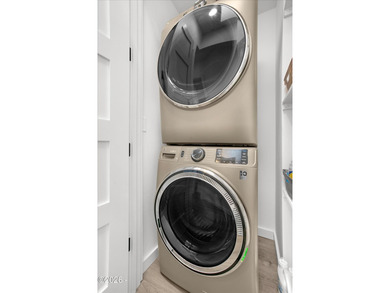 Enjoy refined golf-course living on the 6th green in this on Crestview Hills Golf Course in Oregon - for sale on GolfHomes.com, golf home, golf lot